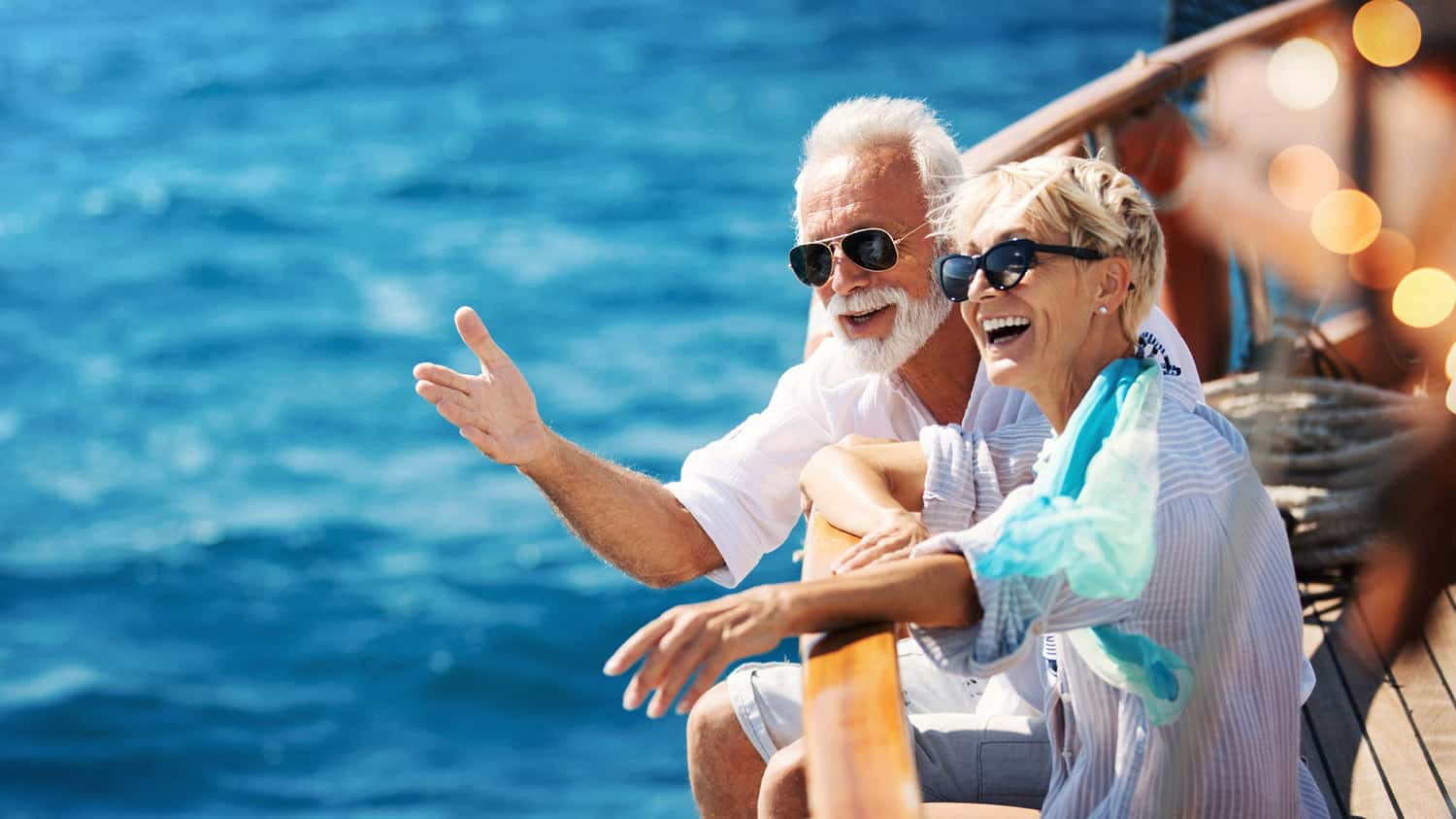 Smart Travel Choices for Seniors: Round-Trip vs. One-Way